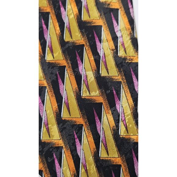 Gianno Vintage Men's Tie Black Orange Pink Geometric Pattern Necktie Made In USA - Picture 3 of 6